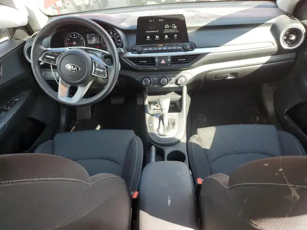 3KPF24AD2ME333035 2021 KIA FORTE - Image 8