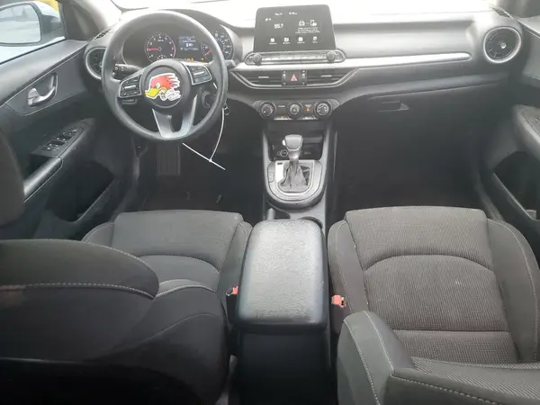 3KPF24AD2ME333732 2021 KIA FORTE - Image 8