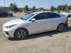 3KPF24AD2ME338946 2021 KIA FORTE