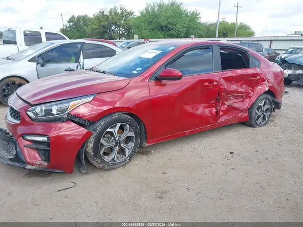 3KPF24AD2ME340082 2021 KIA FORTE - Image 2