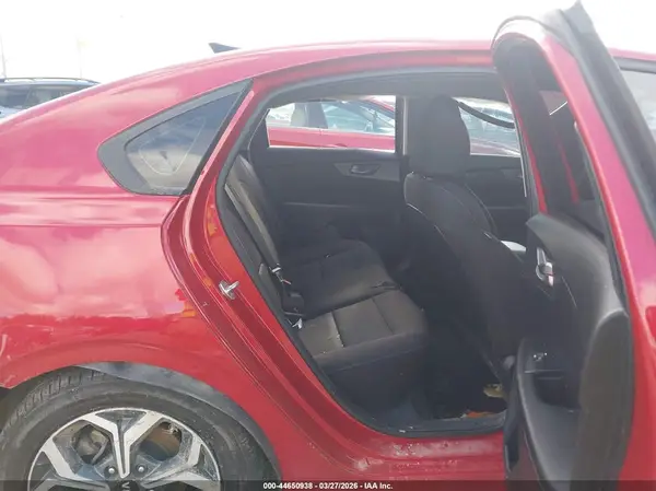 3KPF24AD2ME340082 2021 KIA FORTE - Image 8