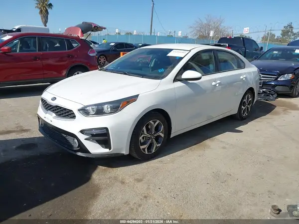 3KPF24AD2ME342270 2021 KIA FORTE - Image 2