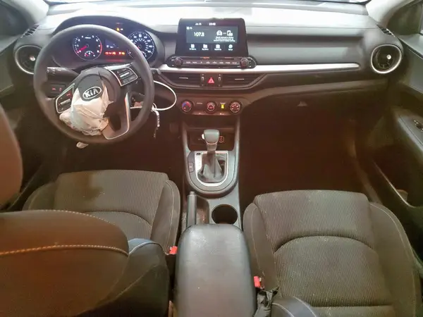 3KPF24AD2ME345170 2021 KIA FORTE - Image 8