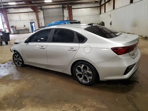 3KPF24AD2ME345539 2021 KIA FORTE - Image 2