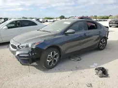 3KPF24AD2ME345735 2021 KIA FORTE