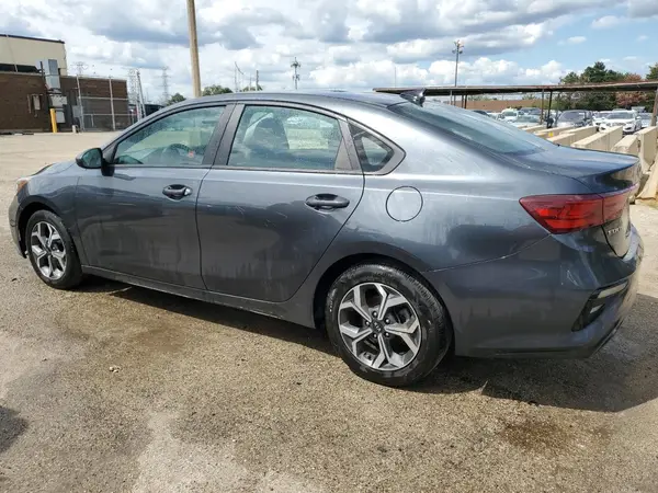 3KPF24AD2ME346335 2021 KIA FORTE - Image 2