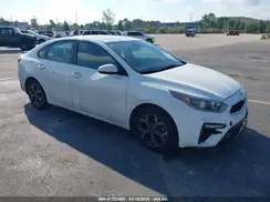 3KPF24AD2ME347503 2021 KIA FORTE