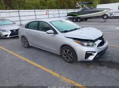 3KPF24AD2ME352667 2021 KIA FORTE