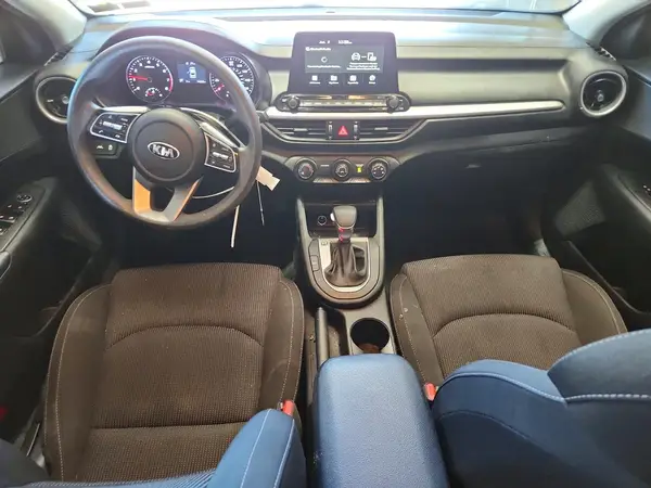 3KPF24AD2ME353964 2021 KIA FORTE - Image 8