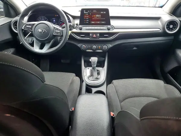 3KPF24AD2ME358632 2021 KIA FORTE - Image 8