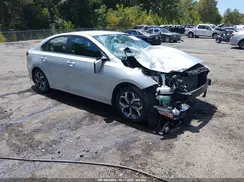 3KPF24AD2ME360929 2021 KIA FORTE