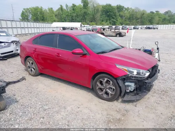 3KPF24AD2ME361269 2021 KIA FORTE - Image 1