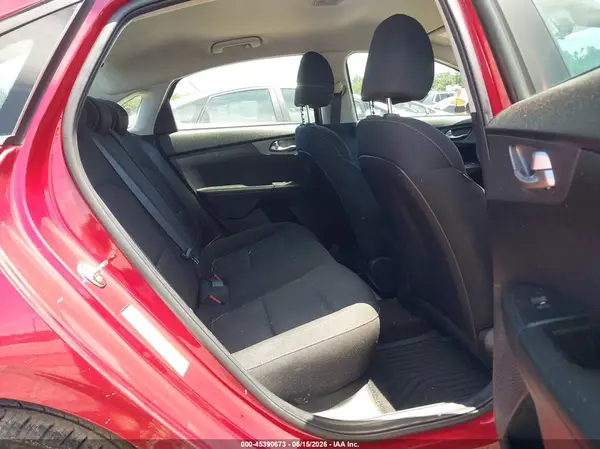 3KPF24AD2ME361711 2021 KIA FORTE - Image 8