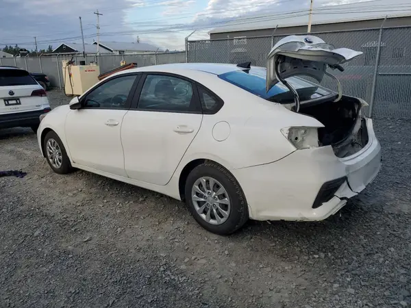 3KPF24AD2ME363524 2021 KIA FORTE - Image 2