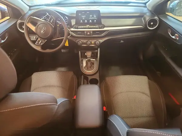 3KPF24AD2ME369713 2021 KIA FORTE - Image 8