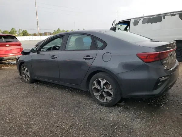 3KPF24AD2ME371767 2021 KIA FORTE - Image 2
