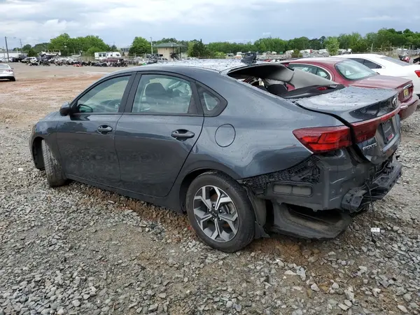 3KPF24AD2ME371848 2021 KIA FORTE - Image 2