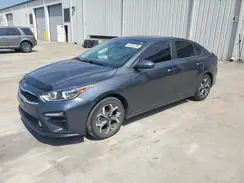 3KPF24AD2ME371963 2021 KIA FORTE