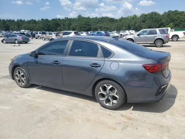 3KPF24AD2ME371963 2021 KIA FORTE - Image 2