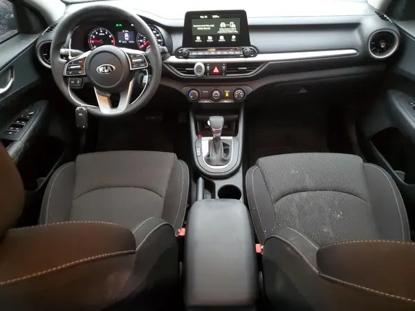 3KPF24AD2ME372756 2021 KIA FORTE - Image 8
