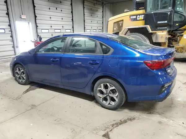 3KPF24AD2ME373583 2021 KIA FORTE - Image 2