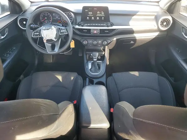 3KPF24AD2ME374328 2021 KIA FORTE - Image 8