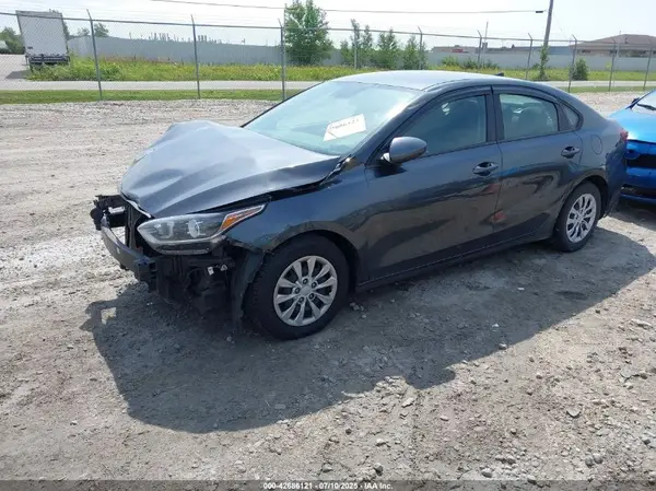 3KPF24AD2ME381831 2021 KIA FORTE - Image 2