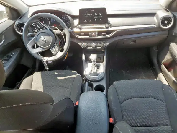 3KPF24AD2ME382784 2021 KIA FORTE - Image 8