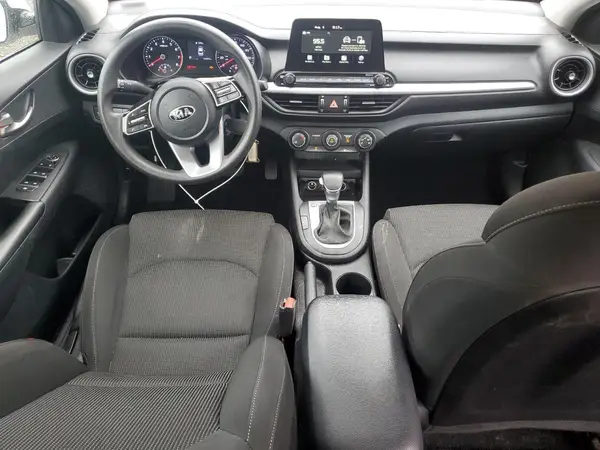 3KPF24AD2ME383188 2021 KIA FORTE - Image 8