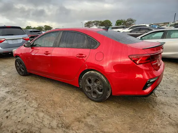 3KPF24AD2ME385801 2021 KIA FORTE - Image 2