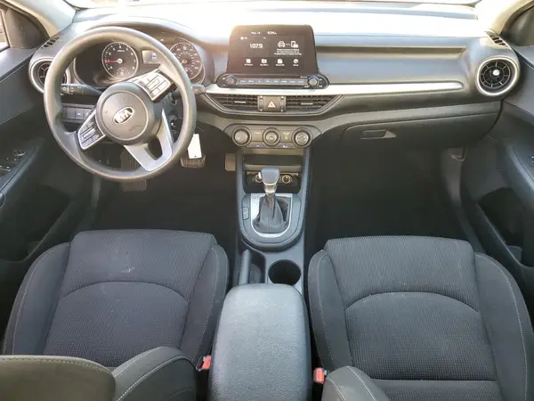 3KPF24AD2ME388441 2021 KIA FORTE - Image 8