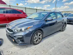 3KPF24AD2ME388701 2021 KIA FORTE
