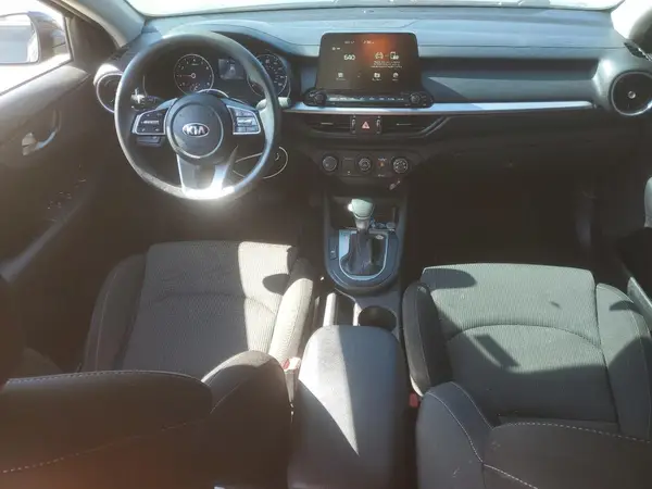 3KPF24AD2ME400765 2021 KIA FORTE - Image 8