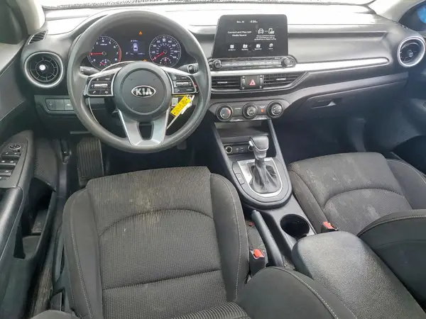 3KPF24AD2ME402449 2021 KIA FORTE - Image 8