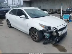 3KPF24AD2ME403178 2021 KIA FORTE