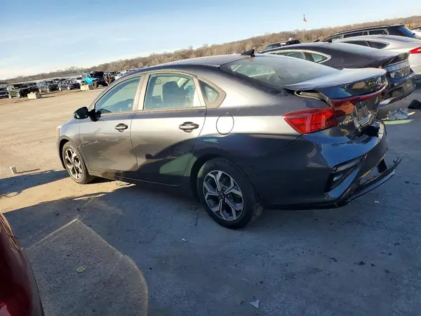 3KPF24AD2ME408140 2021 KIA FORTE - Image 2