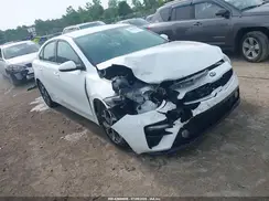 3KPF24AD2ME409093 2021 KIA FORTE