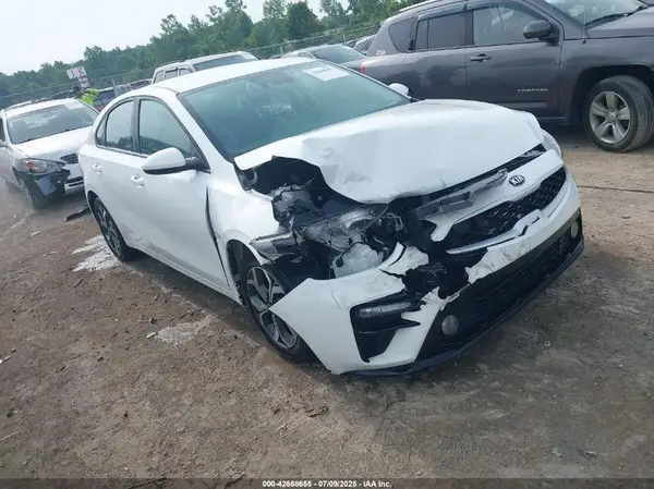 3KPF24AD2ME409093 2021 KIA FORTE - Image 1