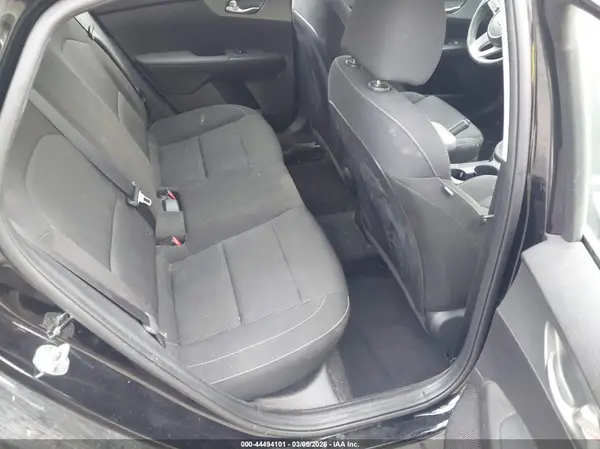 3KPF24AD2ME409210 2021 KIA FORTE - Image 8