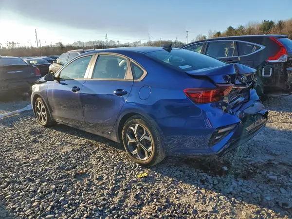 3KPF24AD2ME409305 2021 KIA FORTE - Image 2