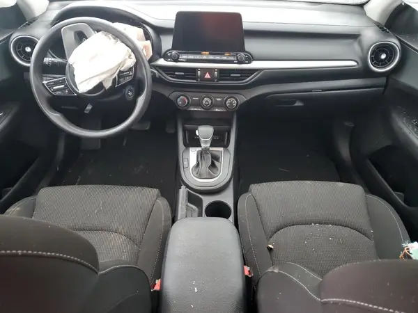 3KPF24AD2ME409451 2021 KIA FORTE - Image 8