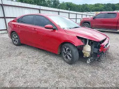 3KPF24AD2ME409854 2021 KIA FORTE