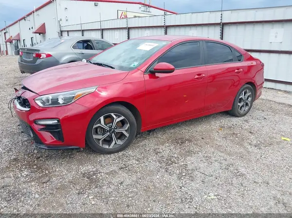 3KPF24AD2ME409854 2021 KIA FORTE - Image 2
