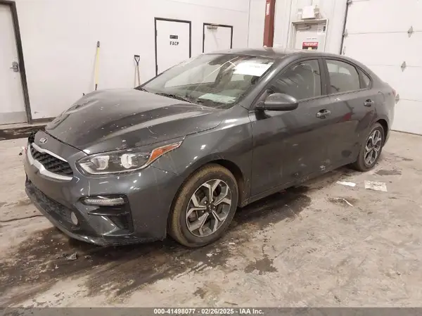 3KPF24AD2ME412981 2021 KIA FORTE - Image 2