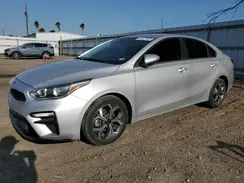3KPF24AD2ME413581 2021 KIA FORTE