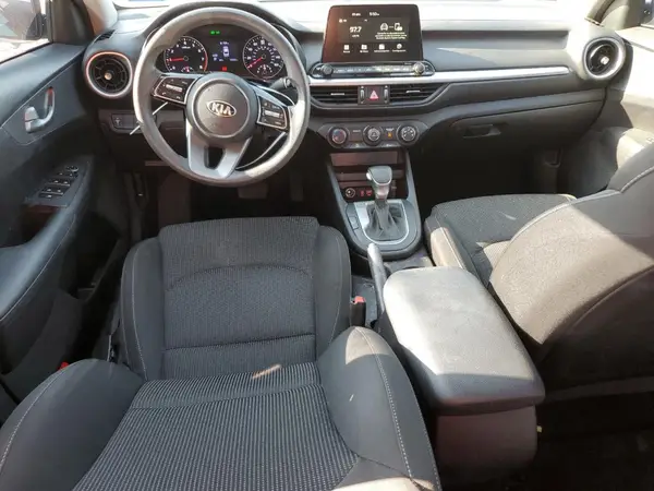 3KPF24AD2ME413581 2021 KIA FORTE - Image 8