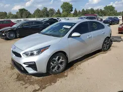 3KPF24AD2ME414424 2021 KIA FORTE