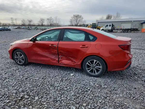 3KPF24AD2NE416515 2022 KIA FORTE - Image 2