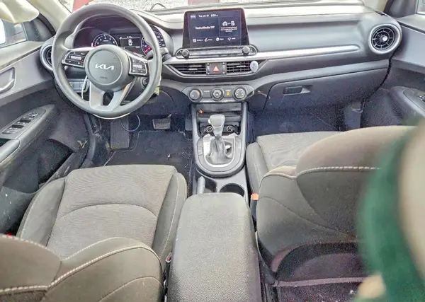 3KPF24AD2NE416515 2022 KIA FORTE - Image 8