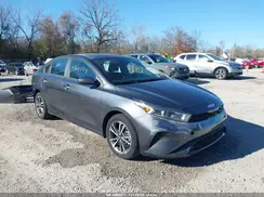 3KPF24AD2NE418233 2022 KIA FORTE